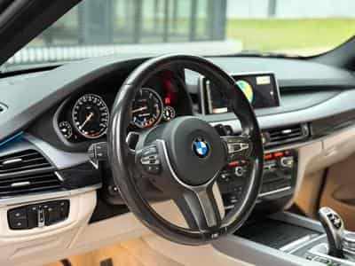 BMW X5 50D / Pack M / Camera 360 / 7 Places / (2015) - Photo 11