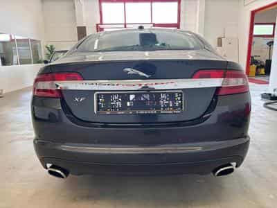 Jaguar XF 3.0 V6 Diesel Premium Luxury (2011) - Photo 5