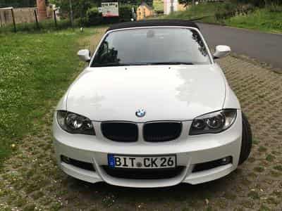 BMW 120 120D cabrio Pack M (2011) - Photo 1