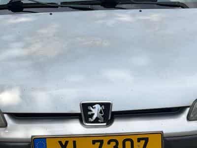 Peugeot 106 Color Line (1999) - Photo 1