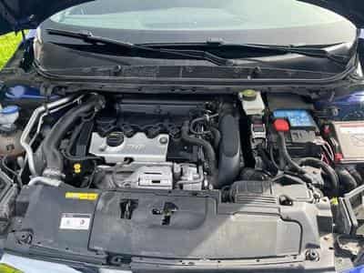 Peugeot 308 GT Manual/Handschalter 205CH/PS (2015) - Photo 6