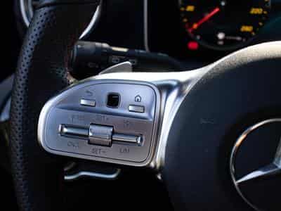 Mercedes A 250 A250e PHEV AMG Line 8G-DCT (2020) - Photo 7