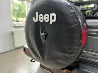 Jeep Wrangler 2 L TURBO RUBICON 270 Ps (2021) - Photo 11