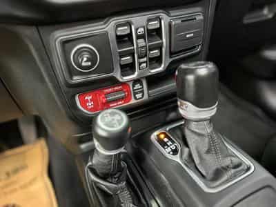 Jeep Wrangler 2 L TURBO RUBICON 270 Ps (2021) - Photo 15