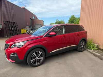 Peugeot 5008 1.5 HDI 130CH EAT8 Allure 7 places (2020) - Photo 2