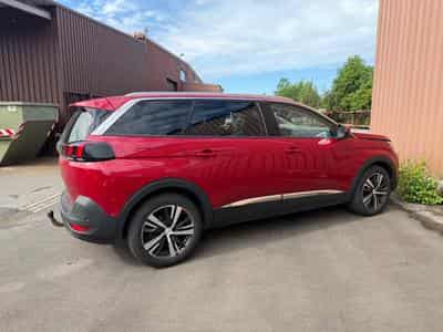 Peugeot 5008 1.5 HDI 130CH EAT8 Allure 7 places (2020) - Photo 5