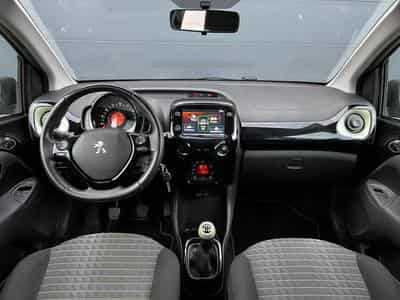 Peugeot 108 108 1.0 VTI Top!Collection, toit ouvrant (2020) - Photo 7