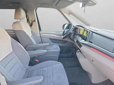 VW T6.1 T7 Multivan Life (2022) - Photo 10