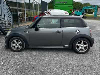 Mini Cooper Sport (2009) - Photo 1