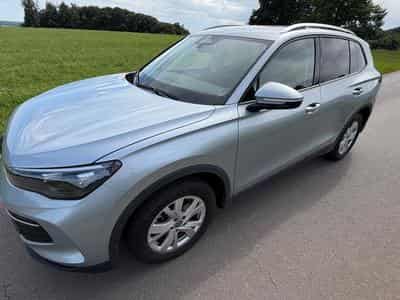 VW Tiguan 1.5 Life eTSI DSG7 (2025) - Photo 1
