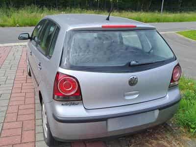 VW Polo (2009) - Photo 1