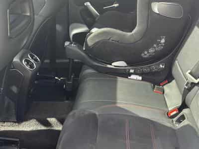 Mercedes CLA 180 Amg Line (2022) - Photo 2