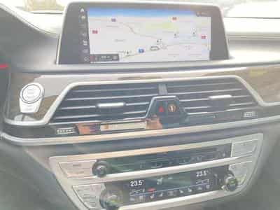 BMW 750 XDrive JUSQU'A 48 MOIS DE GARANTIE (2017) - Photo 13