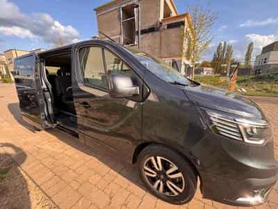 Renault Trafic Trafic 2.0 DCI 170 EDC Grand Passenger (2025) - Photo 4