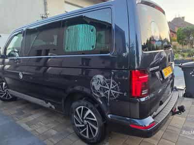 VW Multivan Comfortline 4x4 (2023) - Photo 8