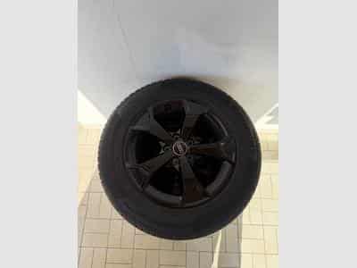 Jantes et pneus – 17" - Photo 1