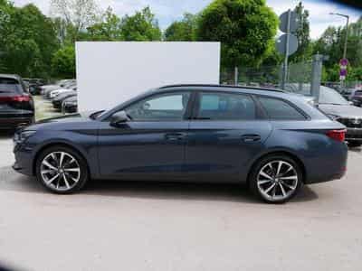 Seat Leon FR 2.0 TDI (2025) - Photo 4