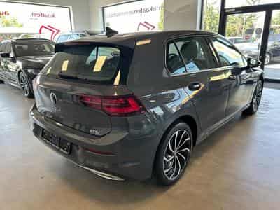 VW Golf VIII Lim. Style eTSI (2020) - Photo 3