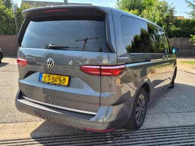 VW T7 Multivan Style Long (2022) - Photo 3
