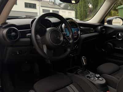 Mini Cooper SE Hatch (2022) - Photo 10