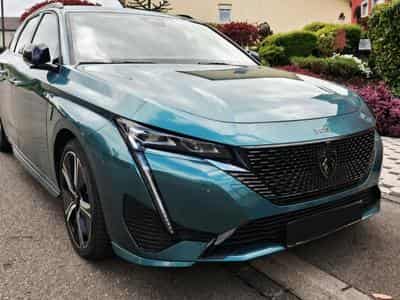 Peugeot 308 Gt line (2022) - Photo 1