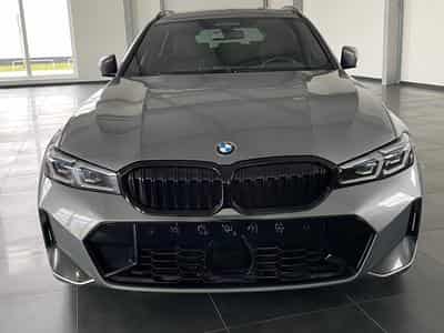 BMW 320 Sport M (2023) - Photo 1