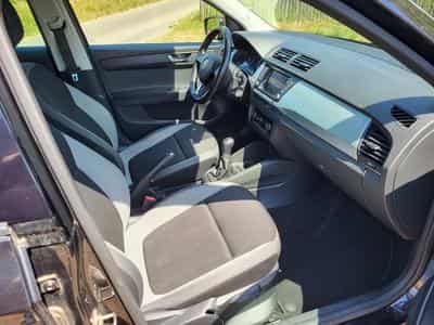 Skoda Fabia 1.4l TDI 90PS Ambition Navi Winterreifen (2016) - Photo 10