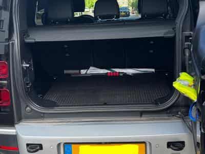 Land-Rover Defender 110 (2024) - Photo 6