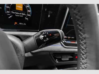 VW Tiguan 2,0 TDI DSG (2025) - Photo 11