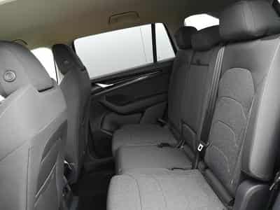Skoda Kodiaq 2.0 TDI 142 kW 4x4 Selection (2026) - Photo 9