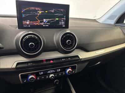 Audi Q2 35 TFSI S-Line (2023) - Photo 9