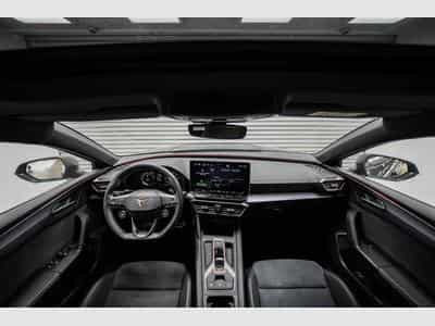 Cupra Leon ST 2,0 TSI (2025) - Photo 6