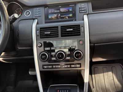 Land-Rover Discovery Sport SD4 HSE (2018) - Photo 8