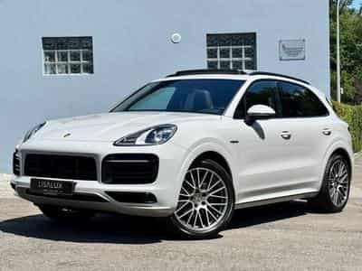 Porsche Cayenne PLATINUM EDITION 3.0 E-HYBRID 462H 340 PHEV (2023) - Photo 1