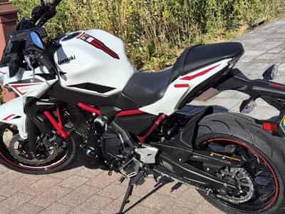 Kawasaki Z Z650 (2022) - Photo 1