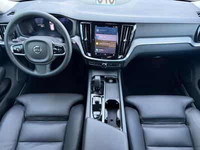 Volvo V60 B4 Plus Bright / Diesel (2023) - Photo 3