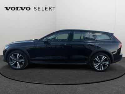 Volvo V60 B4 Plus Bright / Diesel (2023) - Photo 4