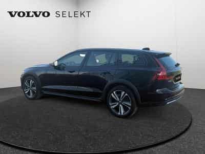 Volvo V60 B4 Plus Bright / Diesel (2023) - Photo 5