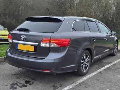 Toyota Avensis (2013) - Photo 3