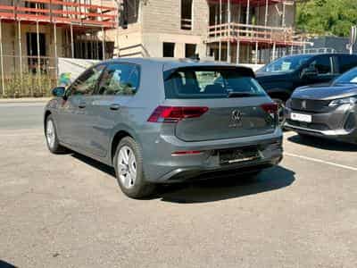VW Golf VIII 1.0 eTSI 110 DSG7 Life NAVI/CAM/ACC (2023) - Photo 4