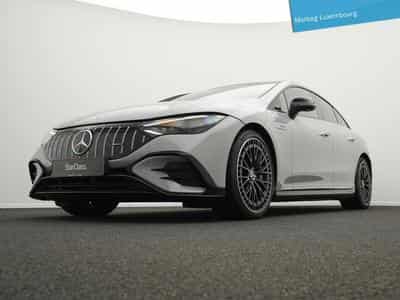 Mercedes EQE 4MATIC (2022) - Photo 8