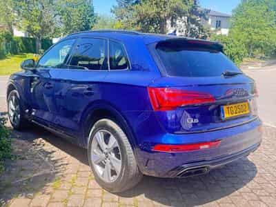 Audi Q5 S-line 4,5 TFSI (2022) - Photo 2