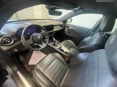 Alfa-Romeo Tonale Veloce (2023) - Photo 3