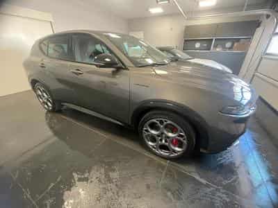 Alfa-Romeo Tonale Veloce (2023) - Photo 4