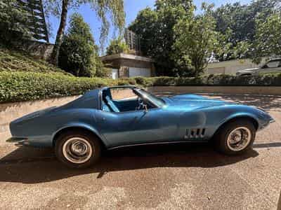 Chevrolet Corvette C3 (1969) - Photo 1