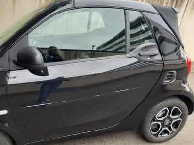 Smart Fortwo Fortwo cabrio (2019) - Photo 1