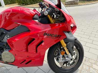 Ducati Panigale V4S (2023) - Photo 6