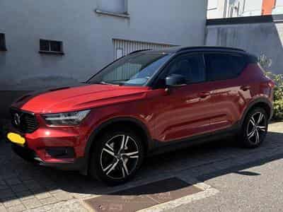 Volvo XC40 R-Design (2020) - Photo 1
