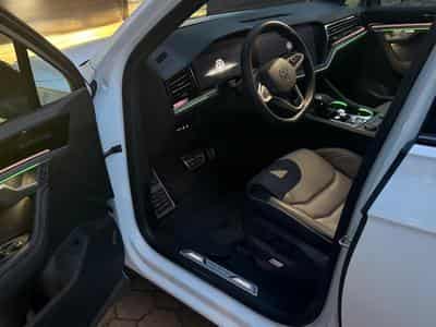 VW Touareg R-Line / Final Edition (2026) - Photo 8