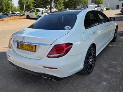 Mercedes E 200 Amg sportpaket line, Revison Merbag (2016) - Photo 2